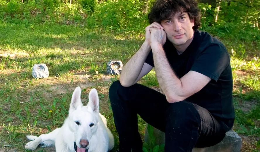The Scary Delight of Neil Gaiman’s Success